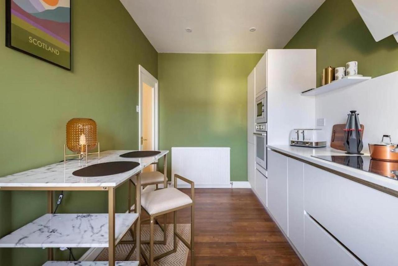 Arbroath Luxury Apartment In Mcm Style ภายนอก รูปภาพ